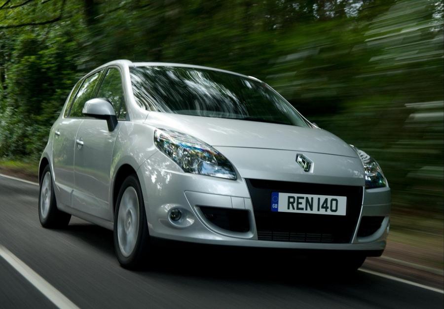  Renault Scenic 2009 года  (UK) (фото 21 из 37)
